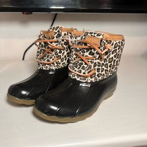 Kids Sperry Saltwater animal print duck boot